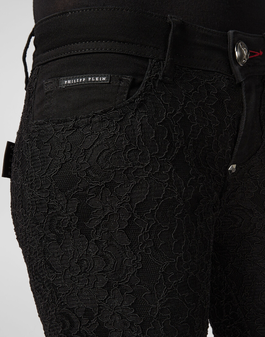 джинсы зауженные  A19C-WDT1272-PDE004N_02FU со скидкой