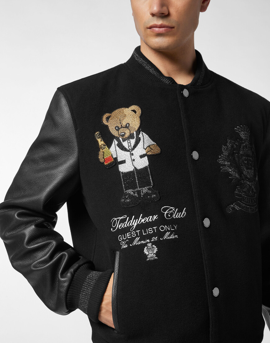 бомбер  из проверенных материалов спереди