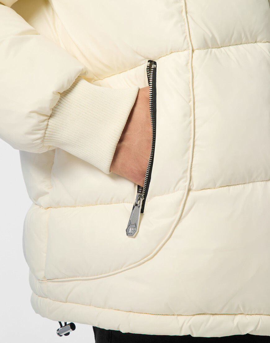 Продукция для мужчин по распродаже