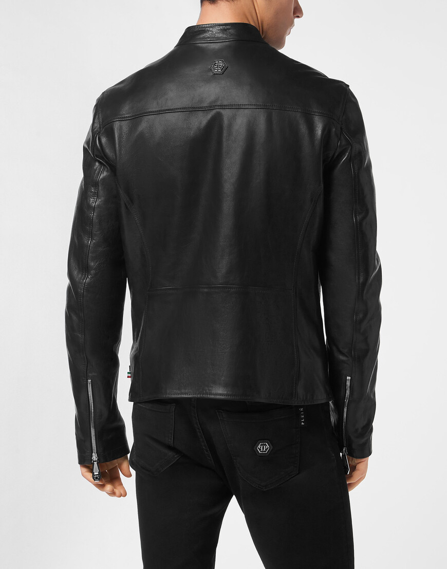 кожаная куртка  из америки вид сбоку