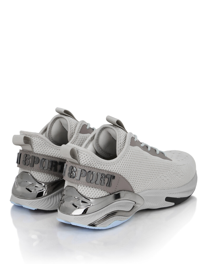 кроссовки  SAES-USC0747-STE003N_0673 на официальном сайте