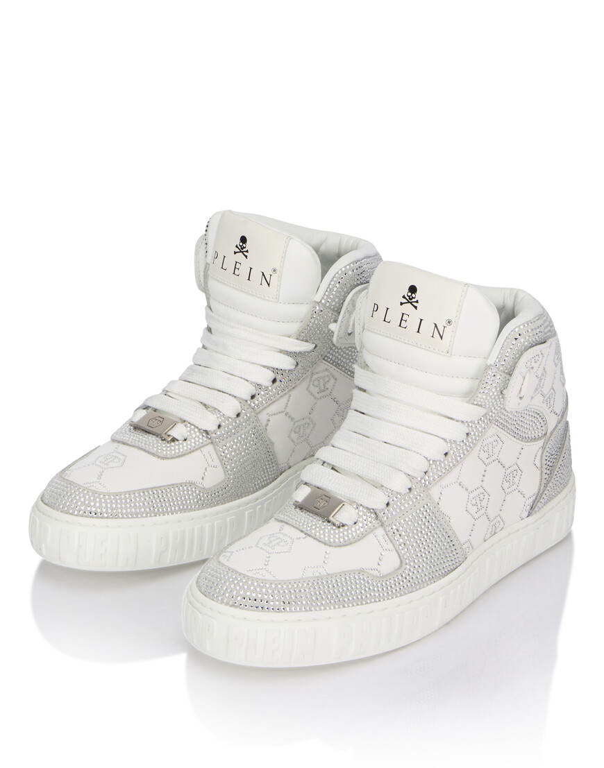 кроссовки  AAES-USC0865-PLE022N_01 на официальном сайте